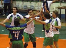 CHUBUT VOLEY FESTEJO EN EL TIE BREAK CON ALIANZA