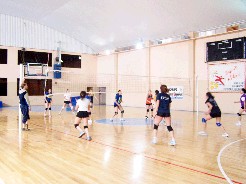 LAS SANTACRUCEÑAS COMENZARON A ENTRENAR